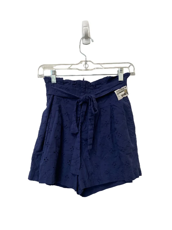 Yoga-ready shorts Blue Shorts Mi Ami, Size S